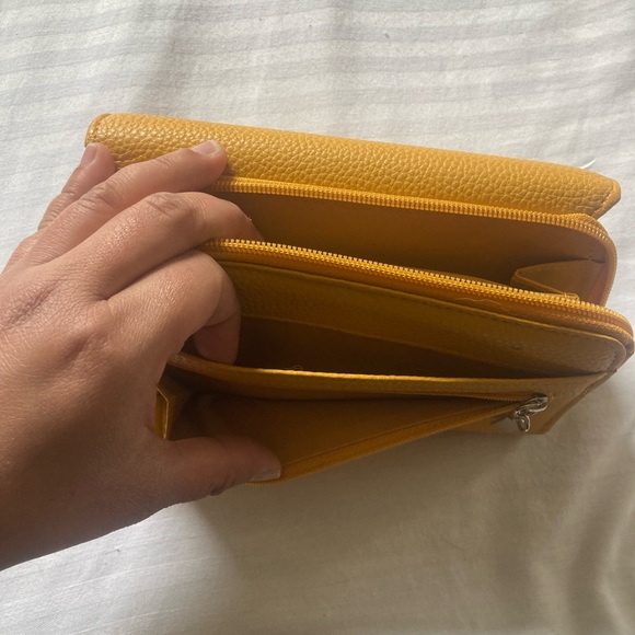 Yellow Leather Women's Wallet - Safe Keeper Wallet - Picture 7 of 16